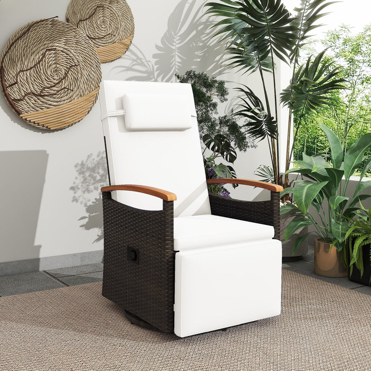 Costway Outdoor 360�� Swivel Rattan Recliner Chair Patio Wicker Chaise Lounge Chair Beige