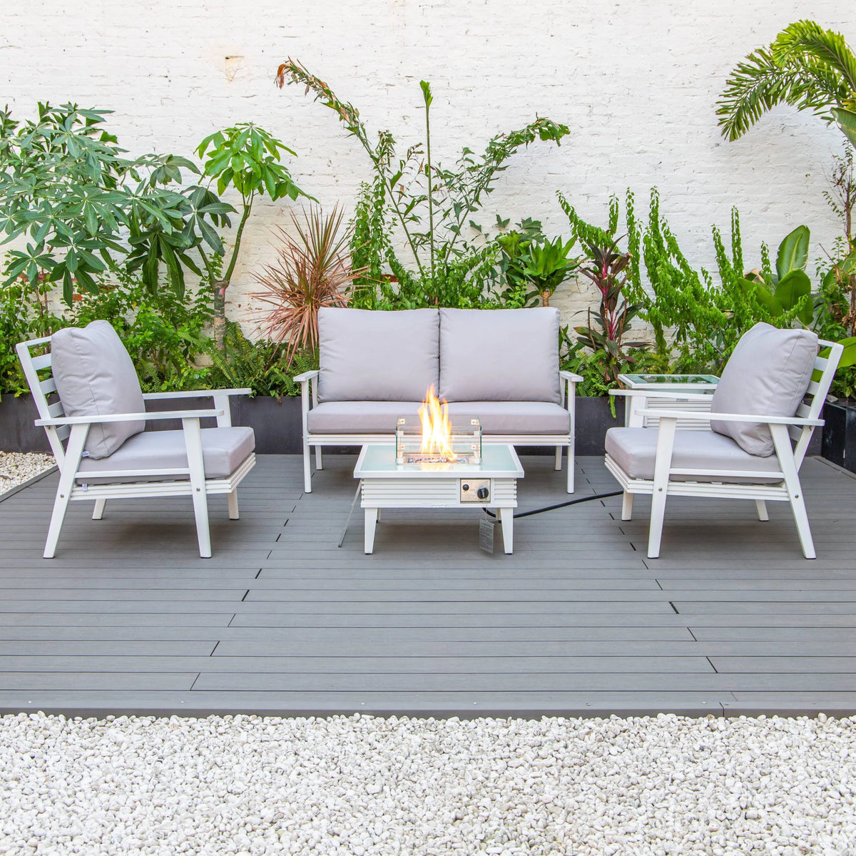 LeisureMod Walbrooke Modern Aluminum 5-Piece Patio Conversation Set with Outdoor Square Fire Pit Table with Slats Design & Side Table Tank Holder (Green)