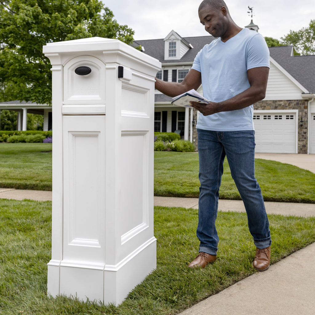 Step2 Atherton Reserve White Lockable Package Storage Mailbox, Plastic